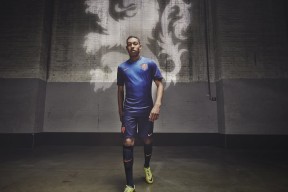 国际足联世界杯2026-重磅炸弹！巴特勒赛事官方发布比分优势明显新规，阿森纳疑似被精准打击，争议声浪再起！